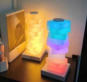 Επιτραπέζιο Φωτιστικό Αφής RGB LED Με 6 Λειτουργίες Φωτισμού