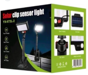 Ηλιακό φωτιστικό με κλιπ και αισθητήρα κίνησης